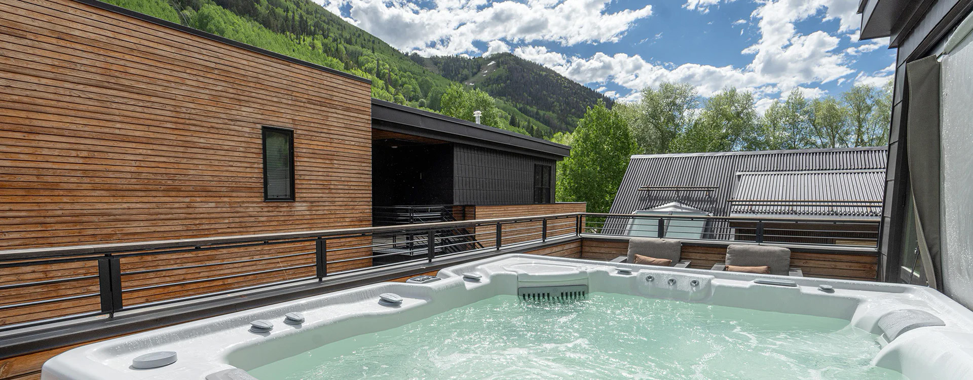 5.7-fir-house-telluride-hot-tub3