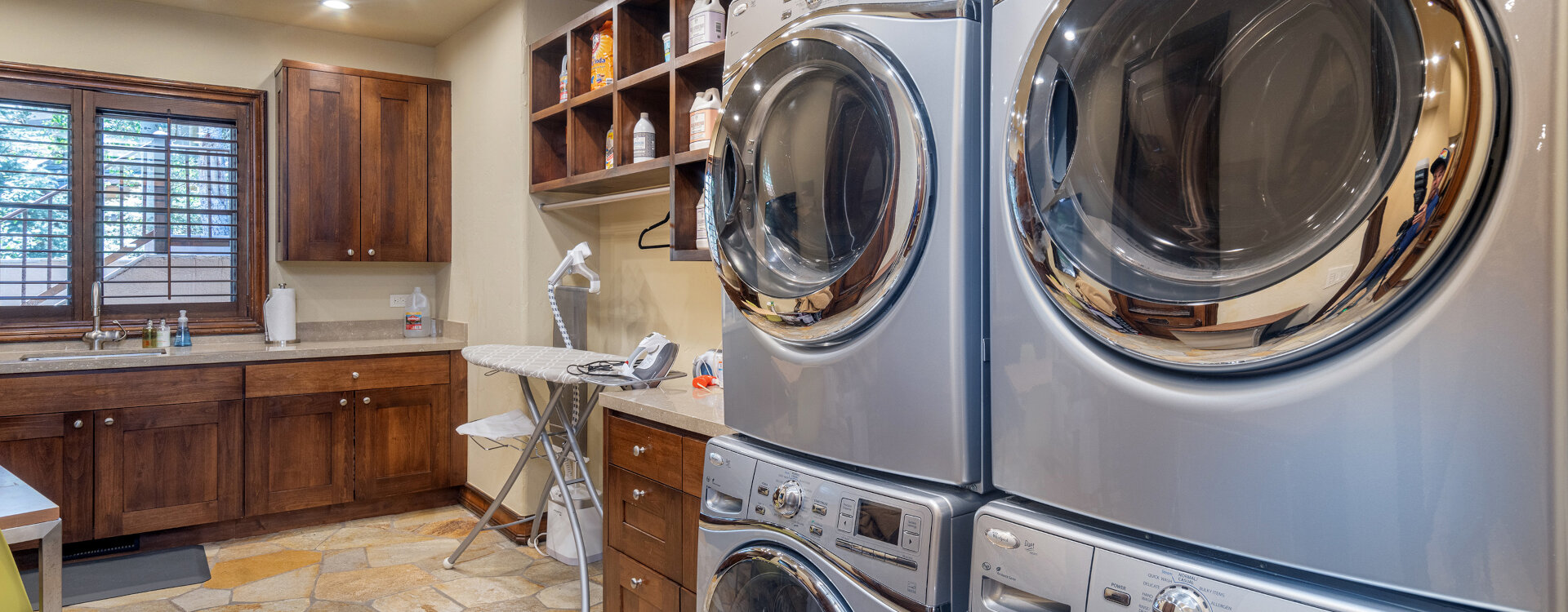 sundance lookout laundry