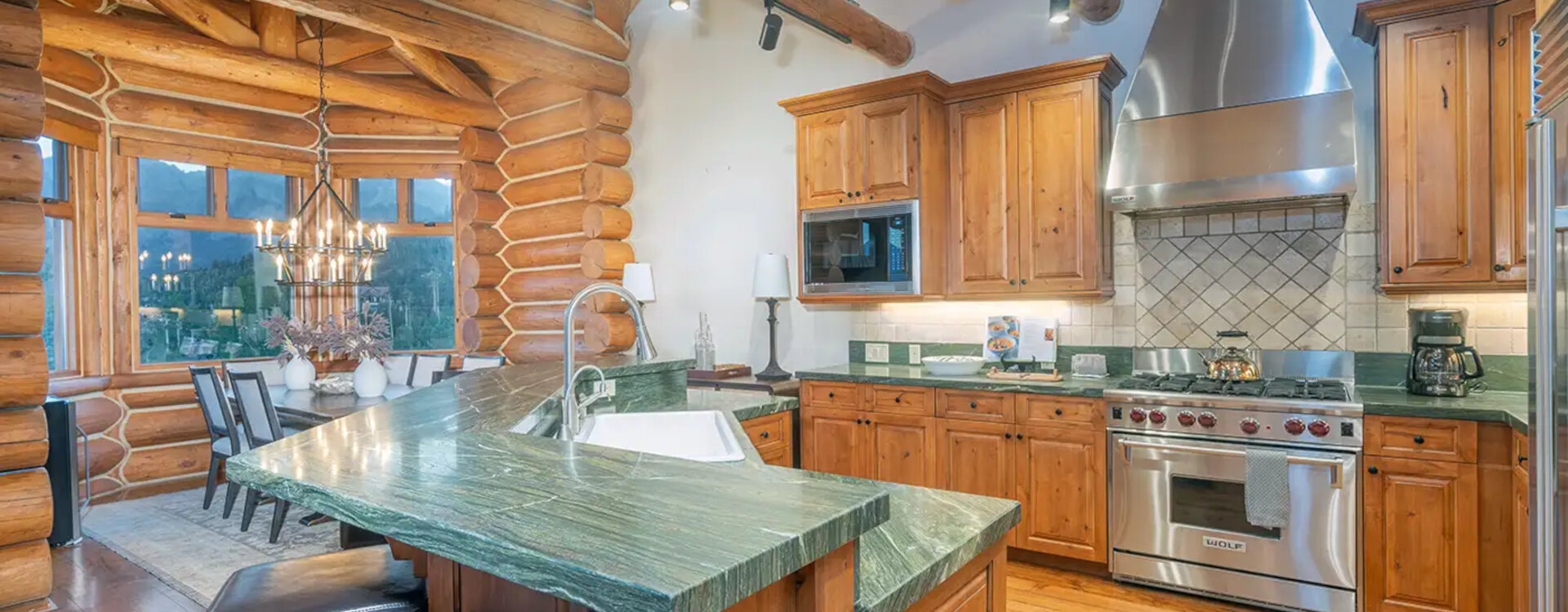 tristant mountain village kitchen